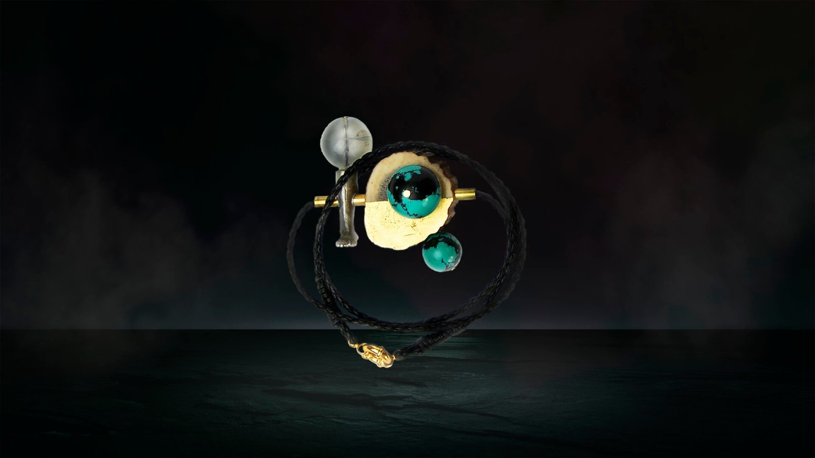 Unique sculptural antler jewelry handcrafted in Florence, Italy.
