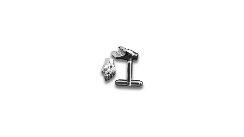 Palladium plated finish of Milius Act II Piece 01 “Interruption I”, conceptual cufflinks emphasizing restraint, structural clarity, and suspended gesture through neutral metallic surface.
