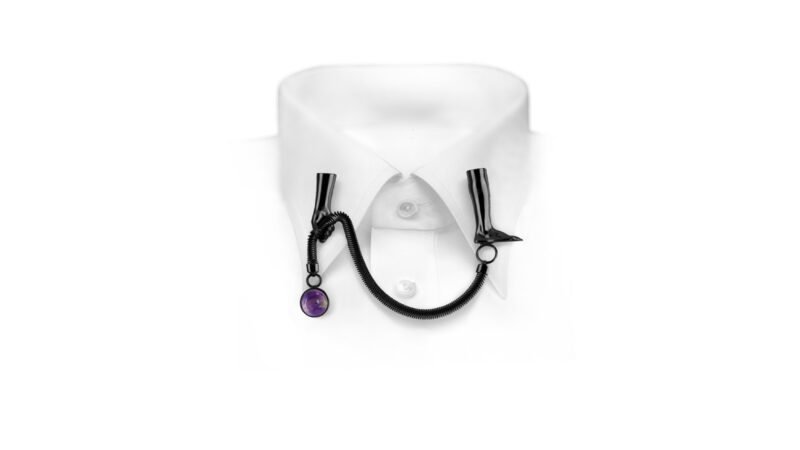 Articulated Breach collar pin in black varnish finish, matte conceptual collar fastening, Milius Collection Act IV Accumulation