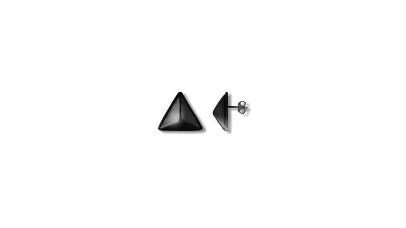 Black varnish Terminal Geometry earrings by Milan Stamenovic, minimalist triangular earrings from the MILIUS Collection representing absolute reduction and final form