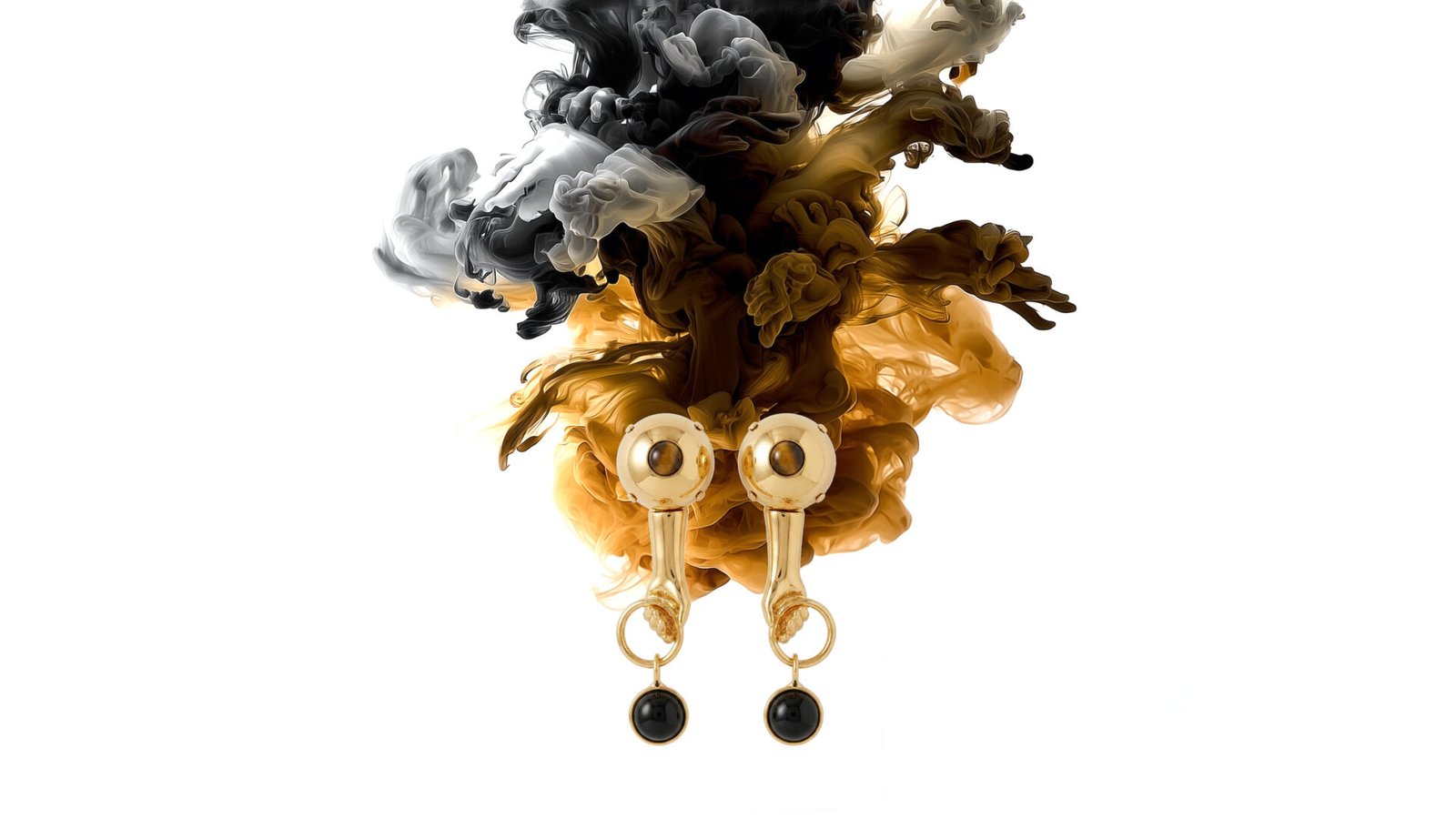 MILIUS PAIR earrings with ink composition, artist-led sculptural jewellery conceived for Luisa Via Roma.