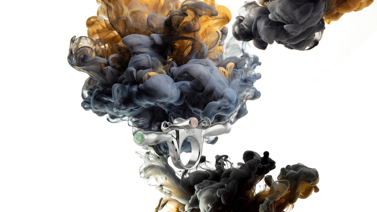 MILIUS Concentration ring with ink composition, artist-led sculptural jewellery conceived for Luisa Via Roma.